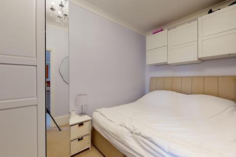 Basement Flat, 39 Central Parade, Herne Bay, CT6 5HZ