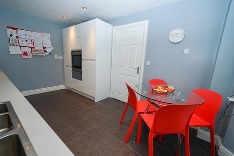 42 Plover Road, Leighton Buzzard, LU7 4AW