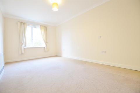 2 bedroom retirement property for sale, The Pines, Forest Close, Slough