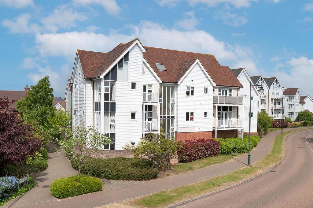 Edgar Close, Kings Hill, West Malling 2 bed apartment £1,200 pcm (£277 pw)