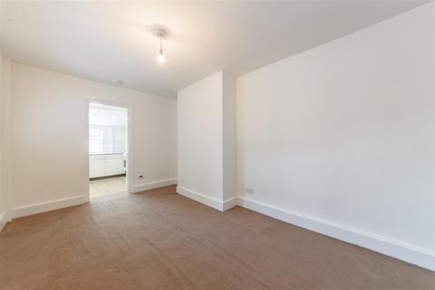 47 West Road, London, E15 3PX
