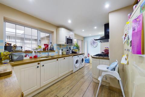 7 Chartwell Close, Rochester, ME2 4RJ