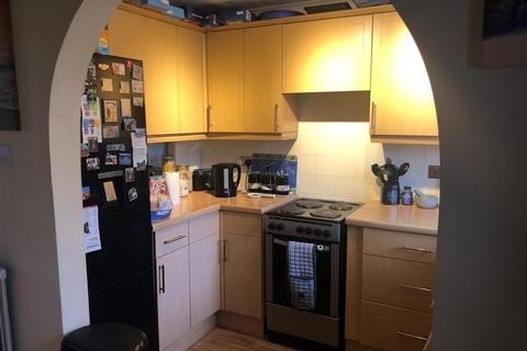 22 Dowell Close, Taunton, TA2 6BA