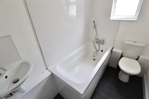 1 bedroom house to rent - Rex Launderette, Newland Avenue, Hull