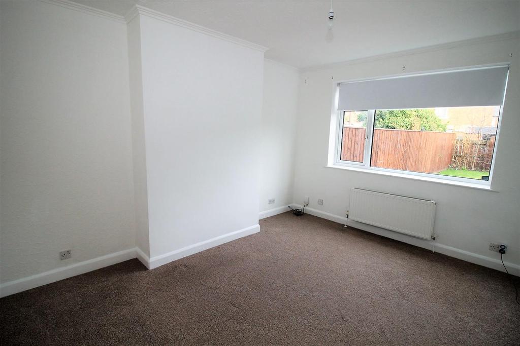 Cowpen Lane, Billingham 3 bed semidetached house £135,000