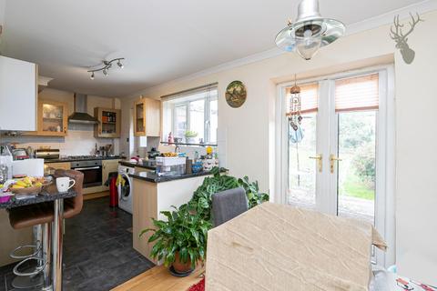 50 Cripsey Avenue, Ongar, CM5 0AU