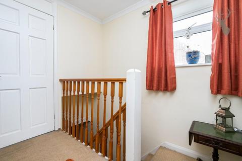 50 Cripsey Avenue, Ongar, CM5 0AU