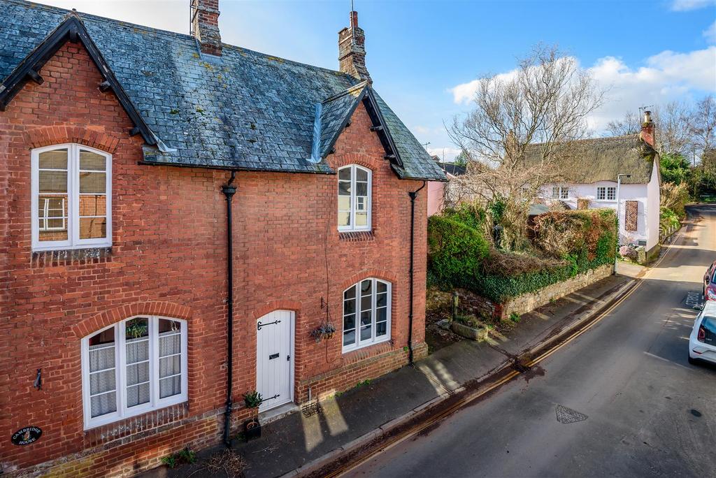 High Street, Kenton, Exeter 2 bed semidetached house for sale £300,000