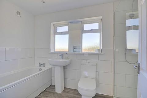 1 Borrowdale Drive, Warndon, Worcester, WR4 9HW