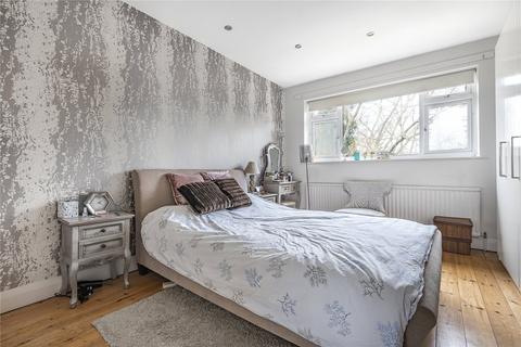 Chesterfield Windmill Lane, Barnet, EN5 3HX