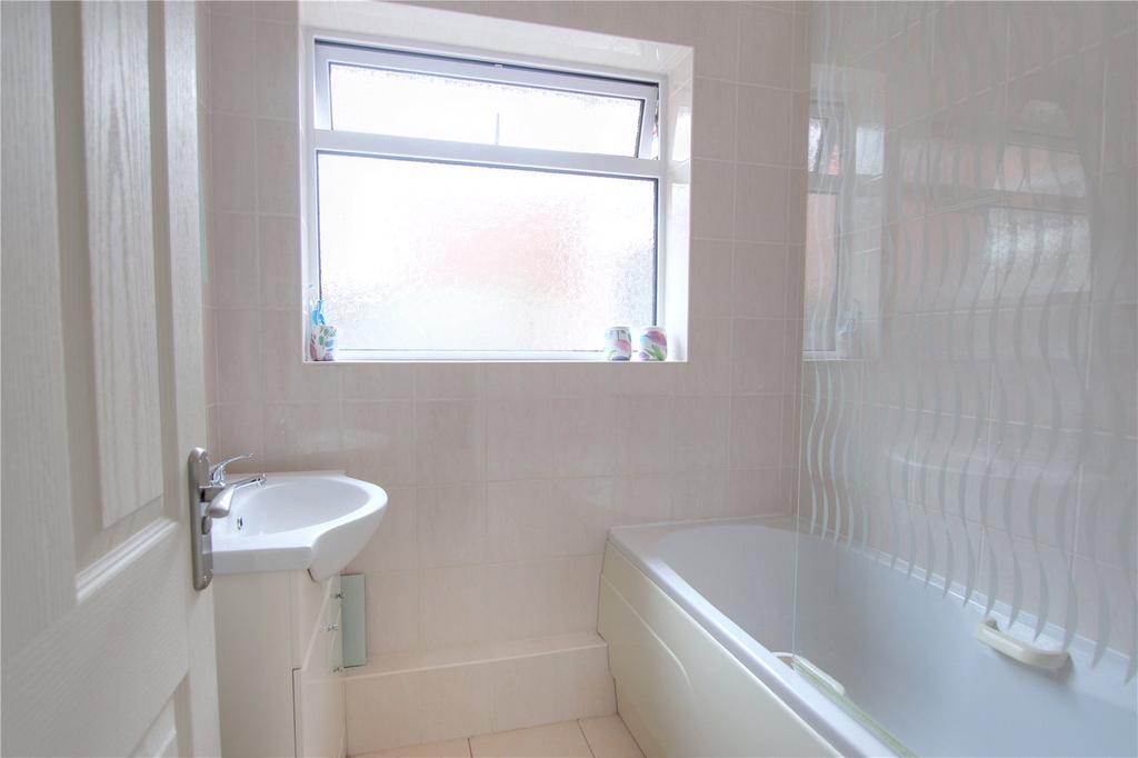 Holmes Lane, Rustington... 3 bed bungalow £500,000