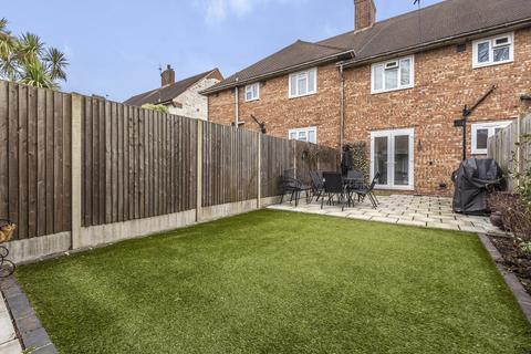 31 Crockham Way, London, SE9 3HD