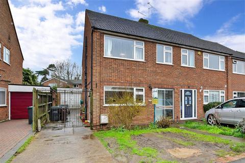 25 Ediva Road, Meopham, Gravesend, DA13 0NA