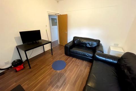 99 Clough Road, Sheffield, S1 4TA