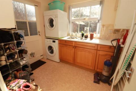 64 Hudson Close, Yate, Bristol, BS37 4NP