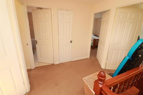 64 Hudson Close, Yate, Bristol, BS37 4NP