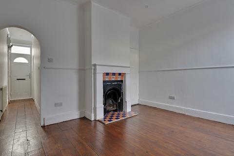 2 bedroom terraced house to rent, Boulton Road, Southsea Unfurnished