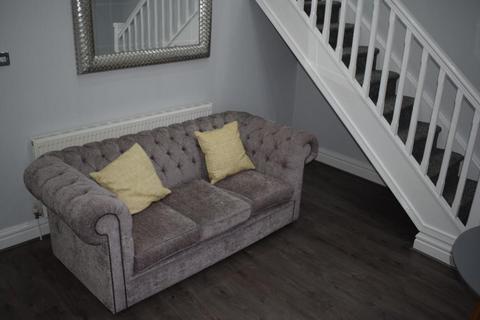 2 bedroom apartment to rent, Hargreaves Road, Liverpool L17