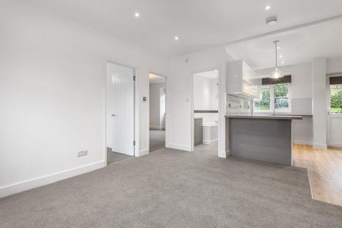 2 bedroom apartment to rent, Petersham Road,  Richmond,  TW10