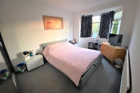 50 Uxbridge Road, Feltham, TW13 5ED