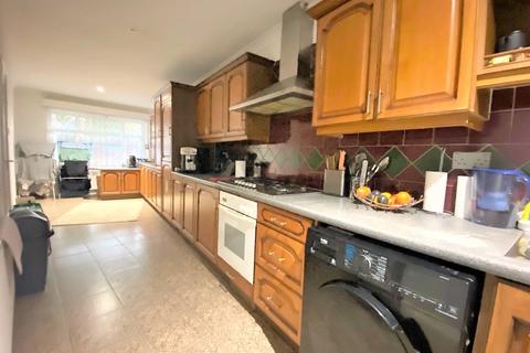50 Uxbridge Road, Feltham, TW13 5ED