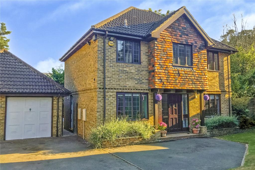 Woodmere, Bracknell, RG12 4 bed detached house £600,000