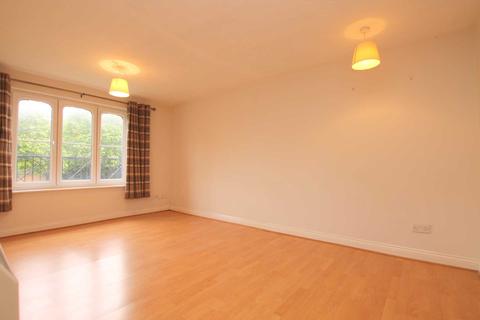 2 bedroom flat for sale - Exeter Close, The Reeds Estate, Watford