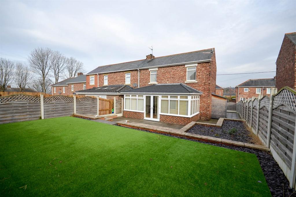 Wilson Avenue, Birtley 2 bed semidetached house £110,000