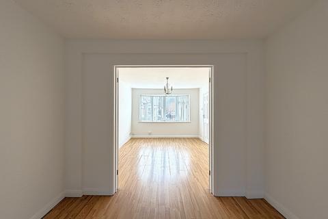 undefined, Manor Street, CM7