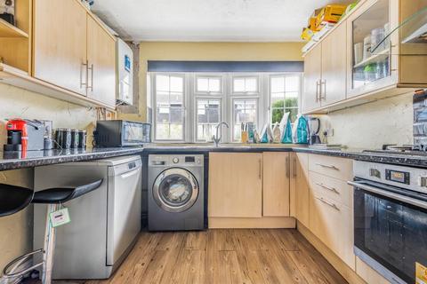 10 Freshfields, Croydon, CR0 7QS