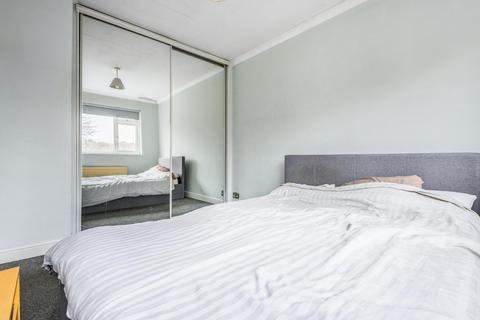 10 Freshfields, Croydon, CR0 7QS
