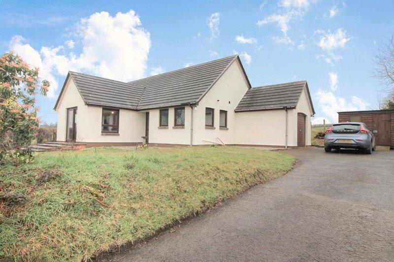 Bradford, Holsworthy 2 bed bungalow £975 pcm (£225 pw)