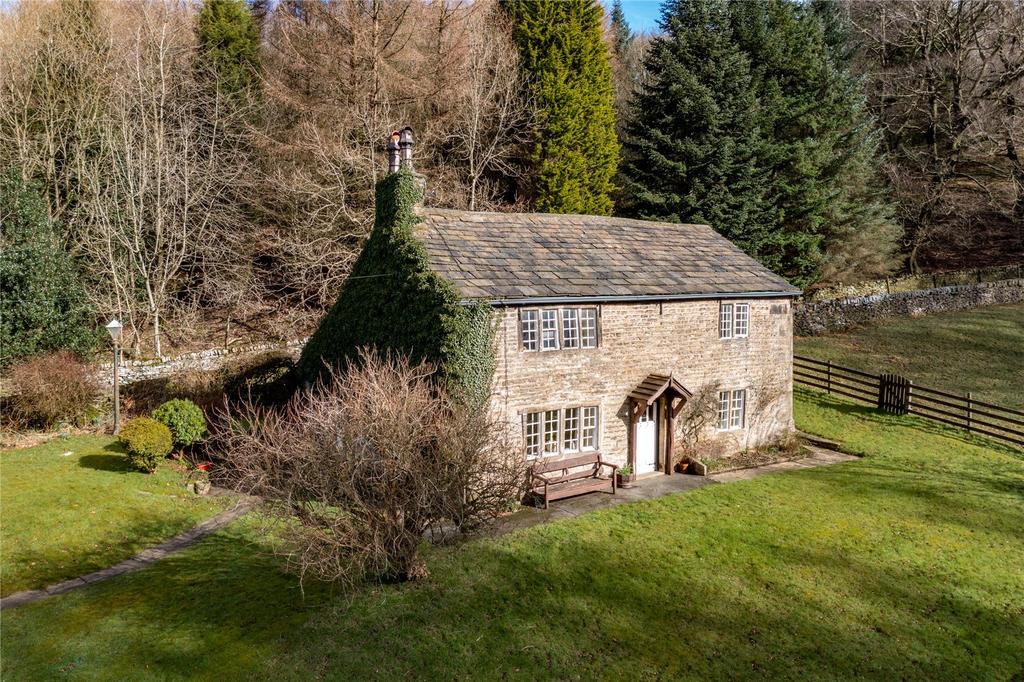 Berrils Green Farm, Cliviger, Burnley 2 bed detached house £499,000
