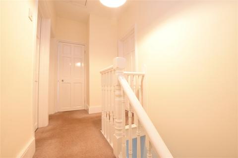 7 Farrance Road, Romford, RM6 6EB