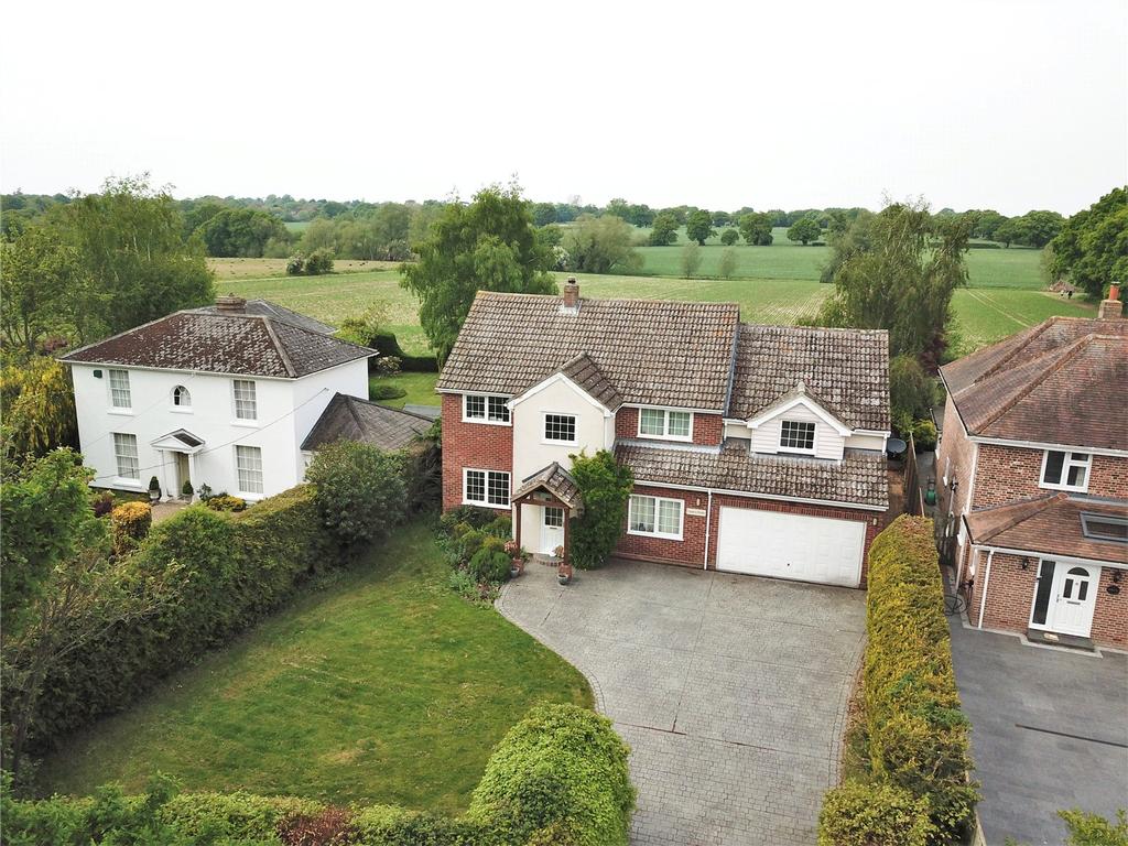 Gandish Road, East Bergholt... 5 bed detached house - £900,000