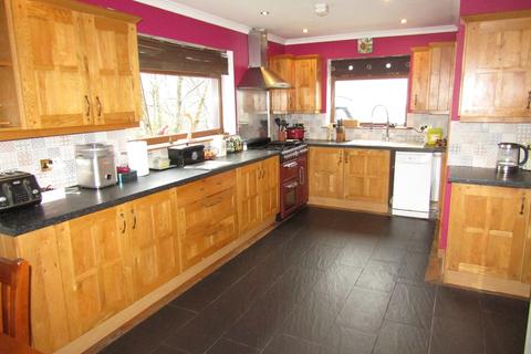 Mountain View Alltwen Hill, Pontardawe, Swansea, SA8 3AB