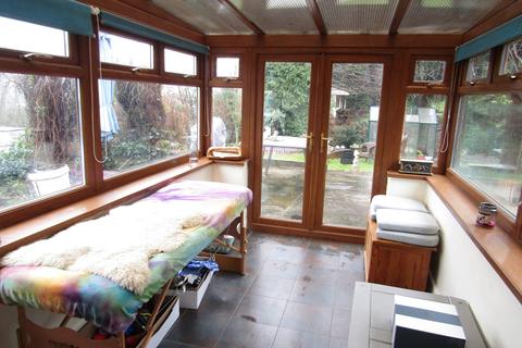 Mountain View Alltwen Hill, Pontardawe, Swansea, SA8 3AB