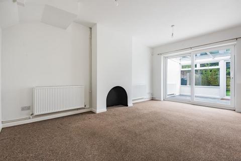 2 Windsor Road, Sunbury-on-thames, TW16 7RD