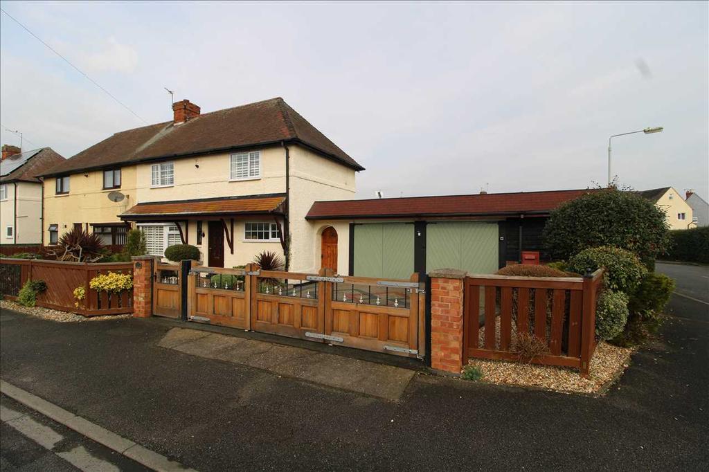Middleton Road, Newark 3 bed semidetached house £240,000