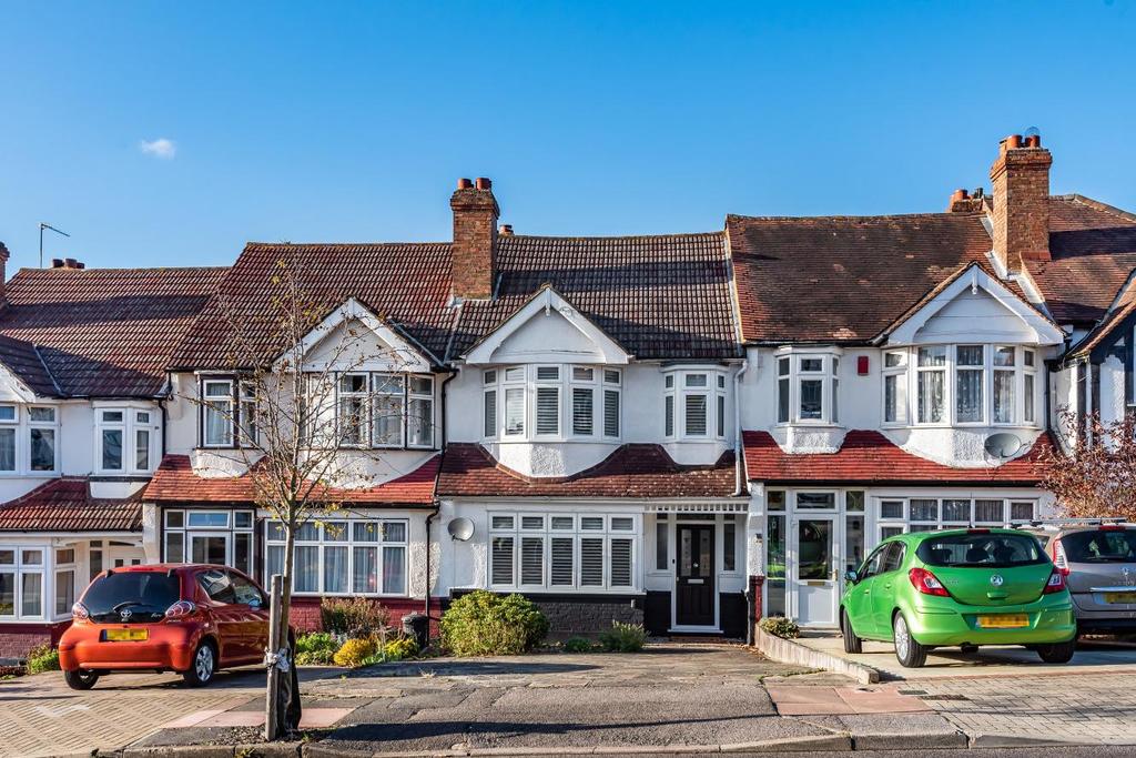 Langley Way, West Wickham 3 bed terraced house £650,000