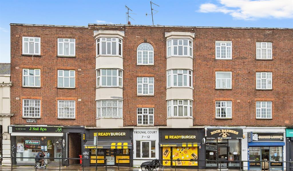 Finchley Road, London, NW3 3 bed flat - £499,995