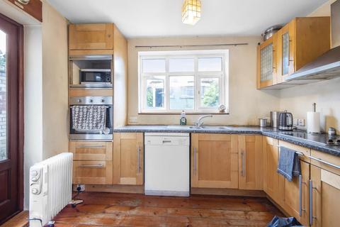 242 Wickham Chase, West Wickham, BR4 0BS