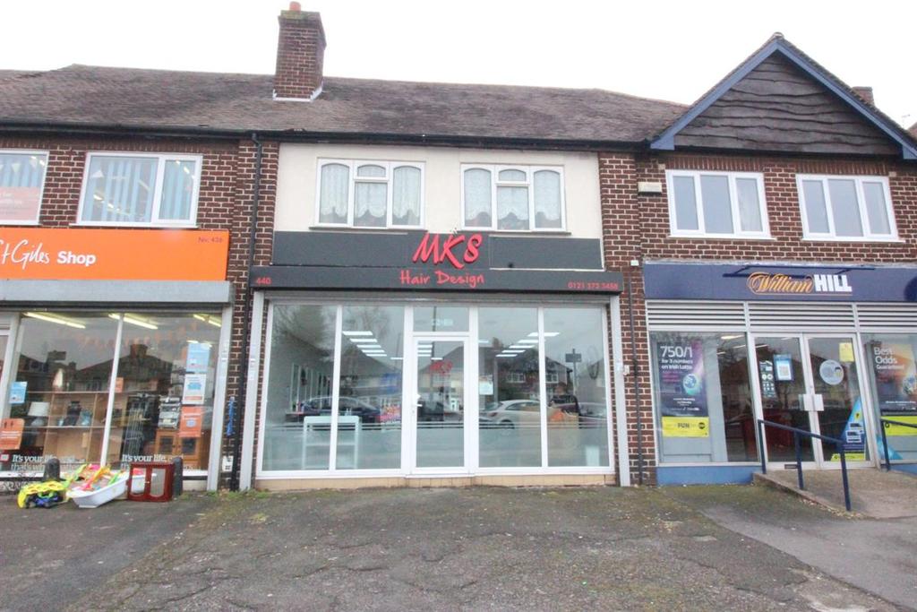 Hairdressers, Kingstanding Road, Birmingham Shop £900 pcm (£208 pw)