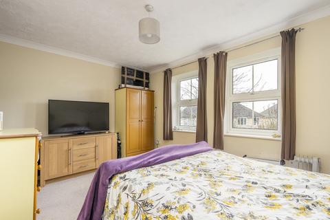 2 bedroom flat for sale - 1 Kings Avenue, Hamble, Southampton, Hampshire. SO31 4BH