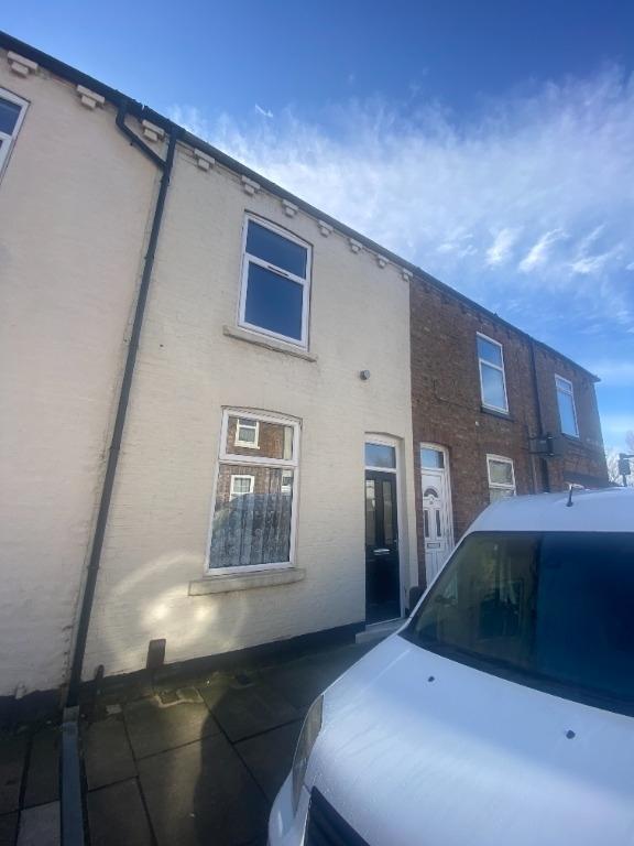 Gladstone Street, York, YO24 2 bed terraced house £825 pcm (£190 pw)