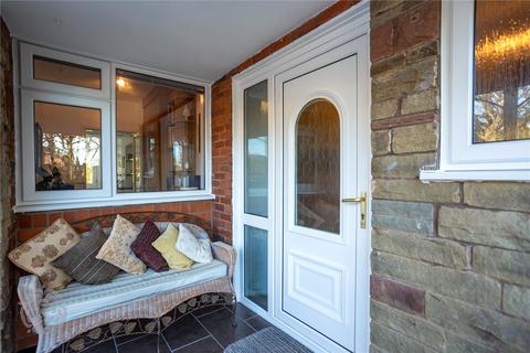 31 Birchfield, Bolton, BL2 4AH
