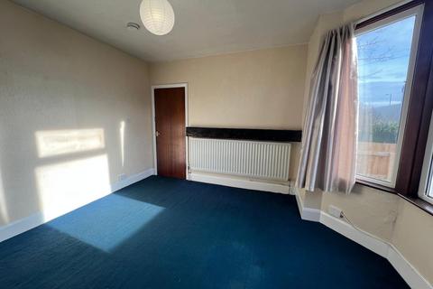 3 bedroom semi-detached house to rent, Tile Hill Lane, Tile Hill, Coventry, CV4