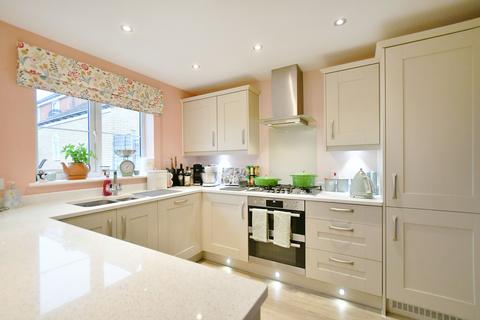 1 Coronel Close, Swindon, SN3 4FW