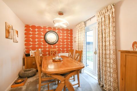 1 Coronel Close, Swindon, SN3 4FW