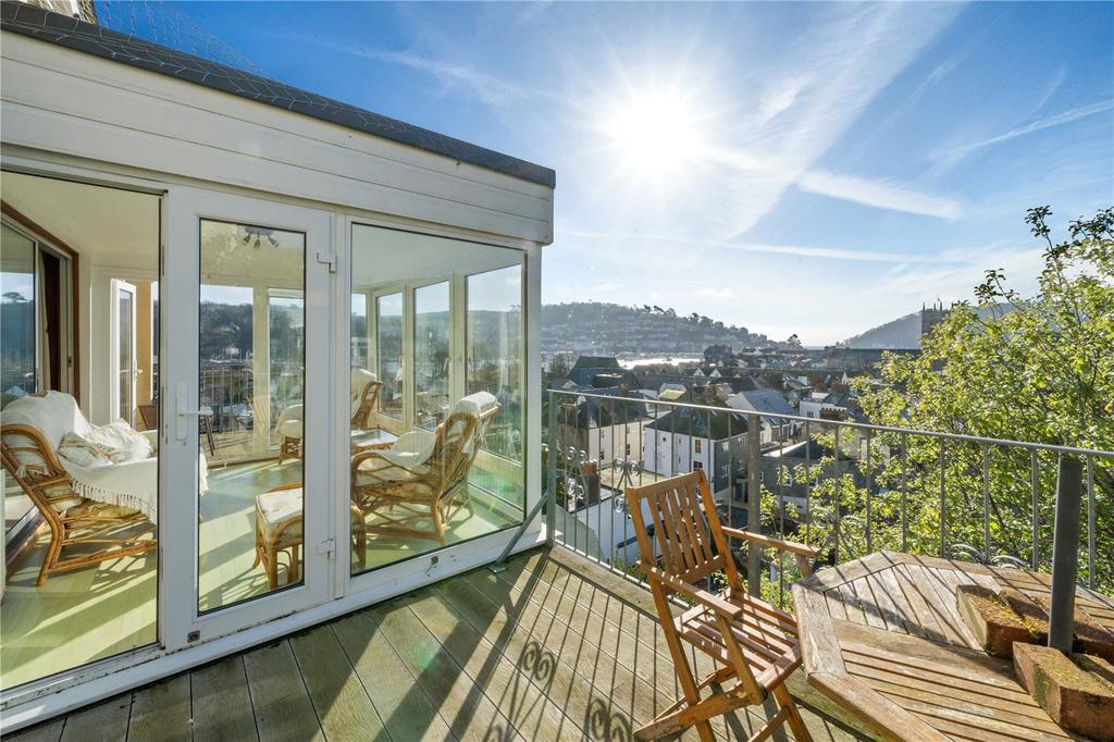 Sun Room &amp; Deck